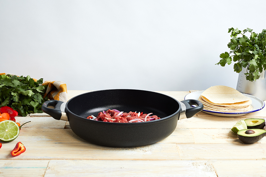 Сотейник индукционный Swiss Diamond со стеклянной крышкой, две ручки, Ø28 см XD6628IC - Вид №2