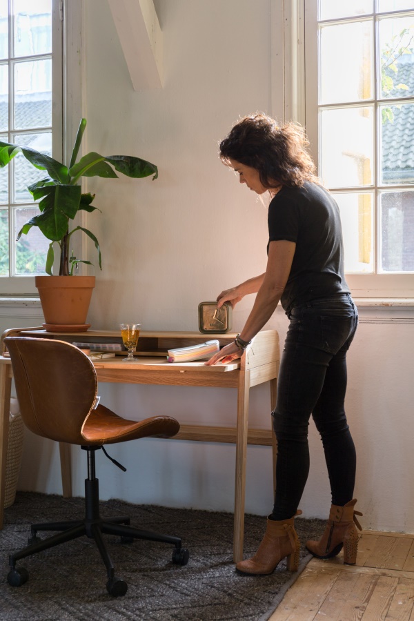 Кресло офисное OMG LL коричневое Zuiver 1300006 - Вид №2