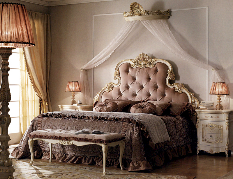 Кровать VERSAILLES AGM (ALBERTO E MARIO GHEZZANI) B.58