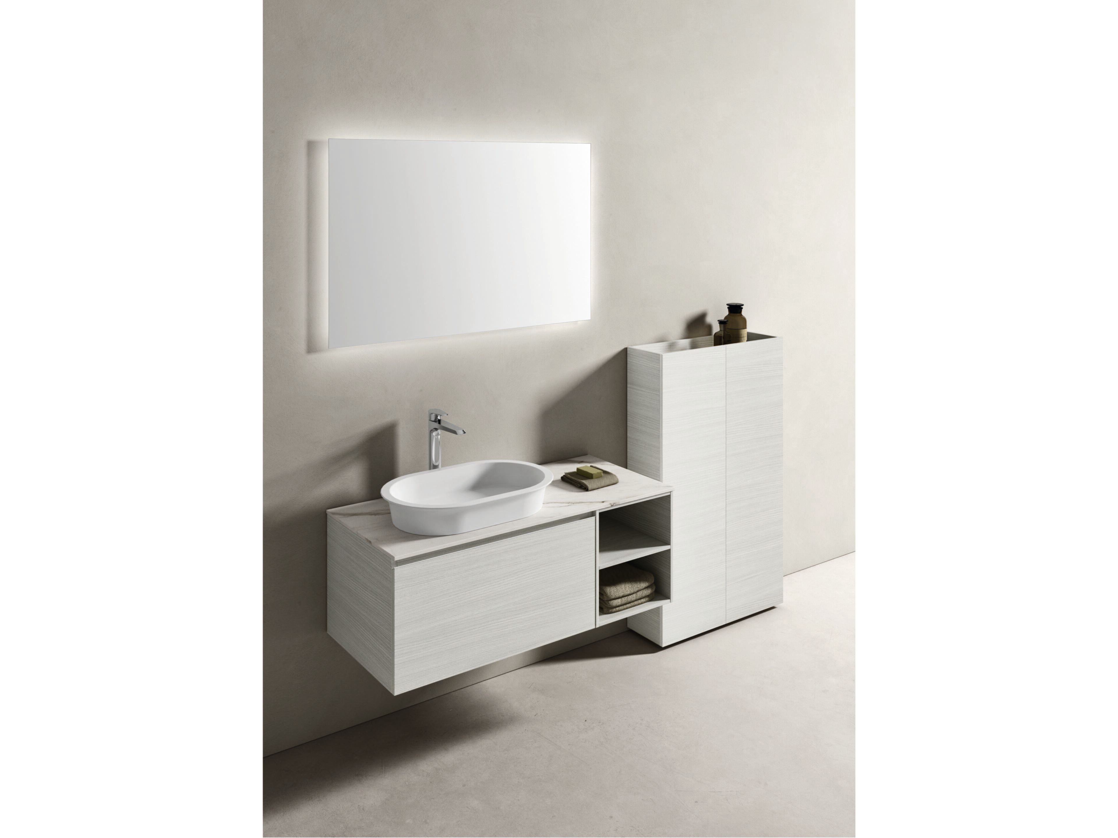 Подвесной туалетный столик с зеркалом Gruppo Geromin капля ARCH-00134259