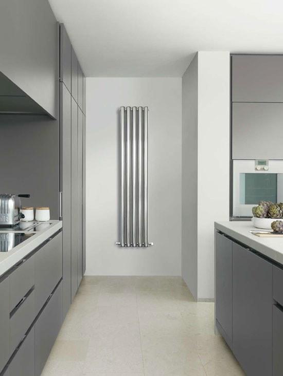 Hotwave Вертикальный настенный стальной радиатор sun-id-1404872 - Вид №1