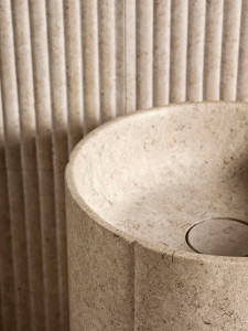 Мраморная отдельно стоящая круглая раковина