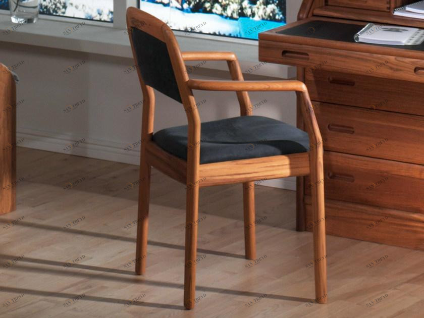 Dyrlund Деревянный стул с подлокотниками  1592a 