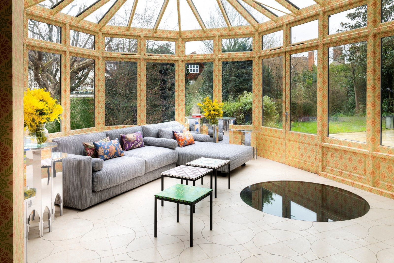 Квадратный стальной и стеклянный журнальный столик для гостиной MOROSO Salon Nana ARCH-00134514 - Вид №14