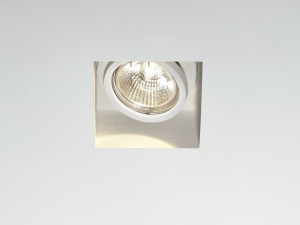 Металлический утопленный прожектор