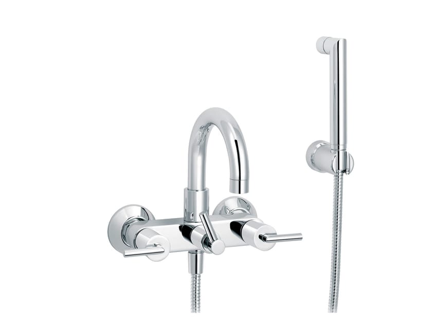 Смеситель для ванны с 2 отверстиями и ручным душем с отдельными розетками rvb ARCH-00072191