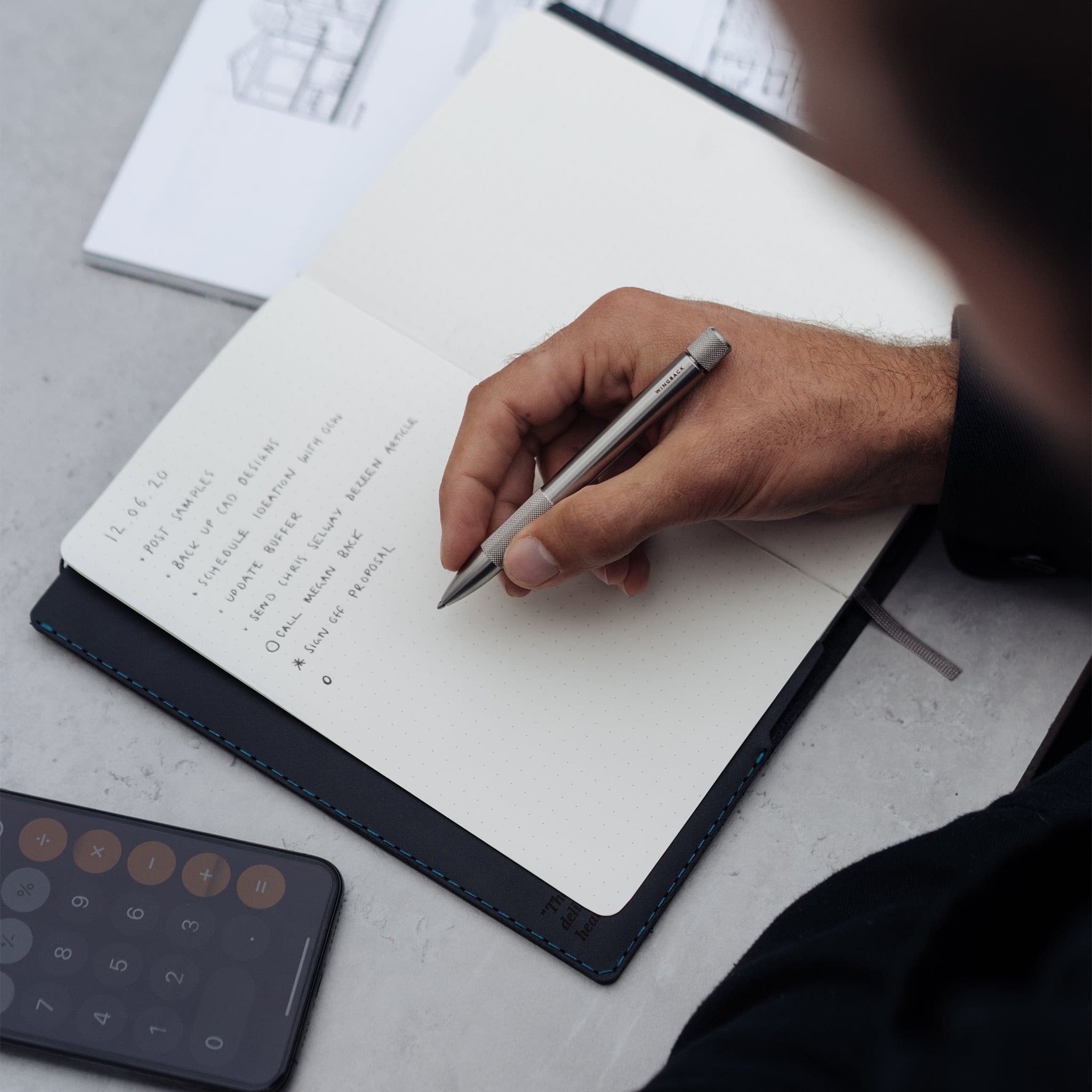 W108WHIS Обложка для ноутбука - Виски - Краст Wingback  - Вид №11