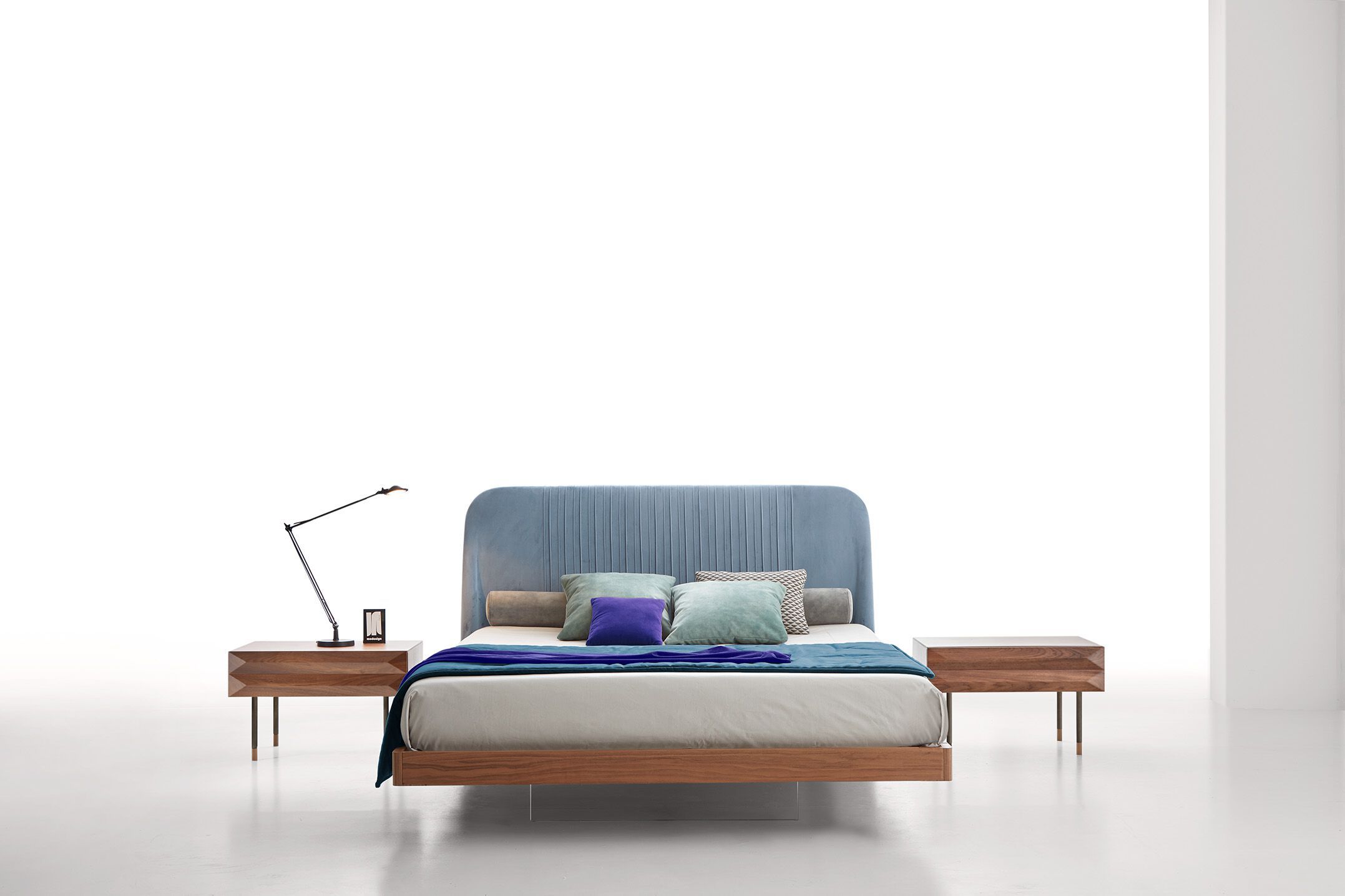 Прикроватная тумбочка из орехового дерева с ящиком Modesign Йорк ARCH-00077207 - Вид №2