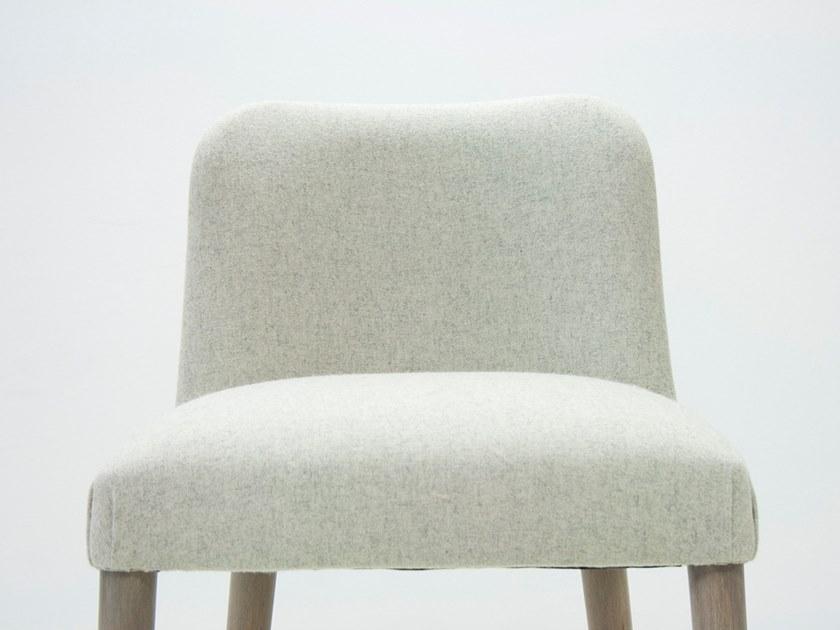 CREARTE COLLECTIONS Высокий табурет из ткани со спинкой и подставкой для ног  85  - Вид №4