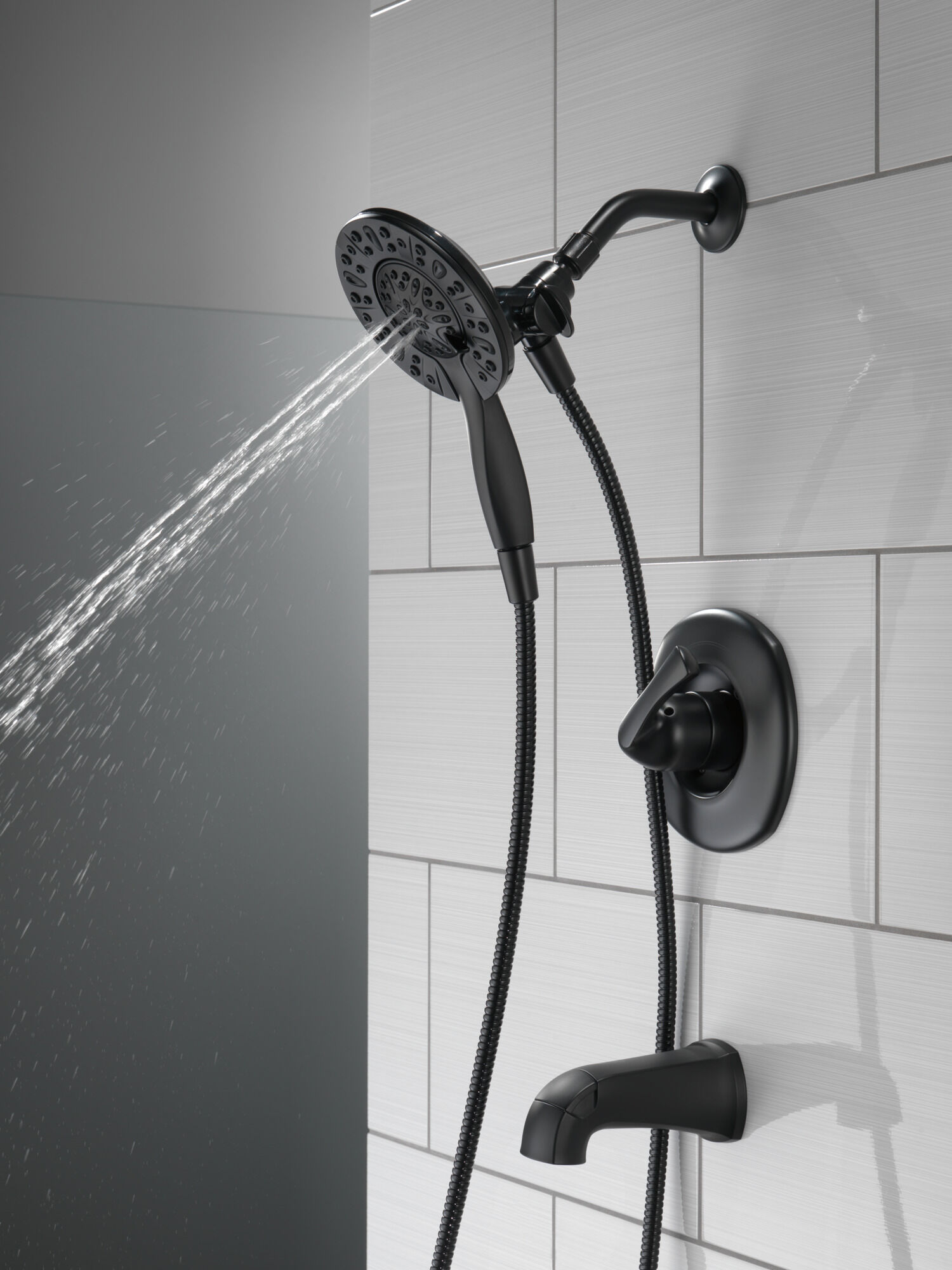 144890-BL-I Ванна и душ Monitor® серии 14 с In2ition® Delta Faucet Larkin Матовый черный  - Вид №4