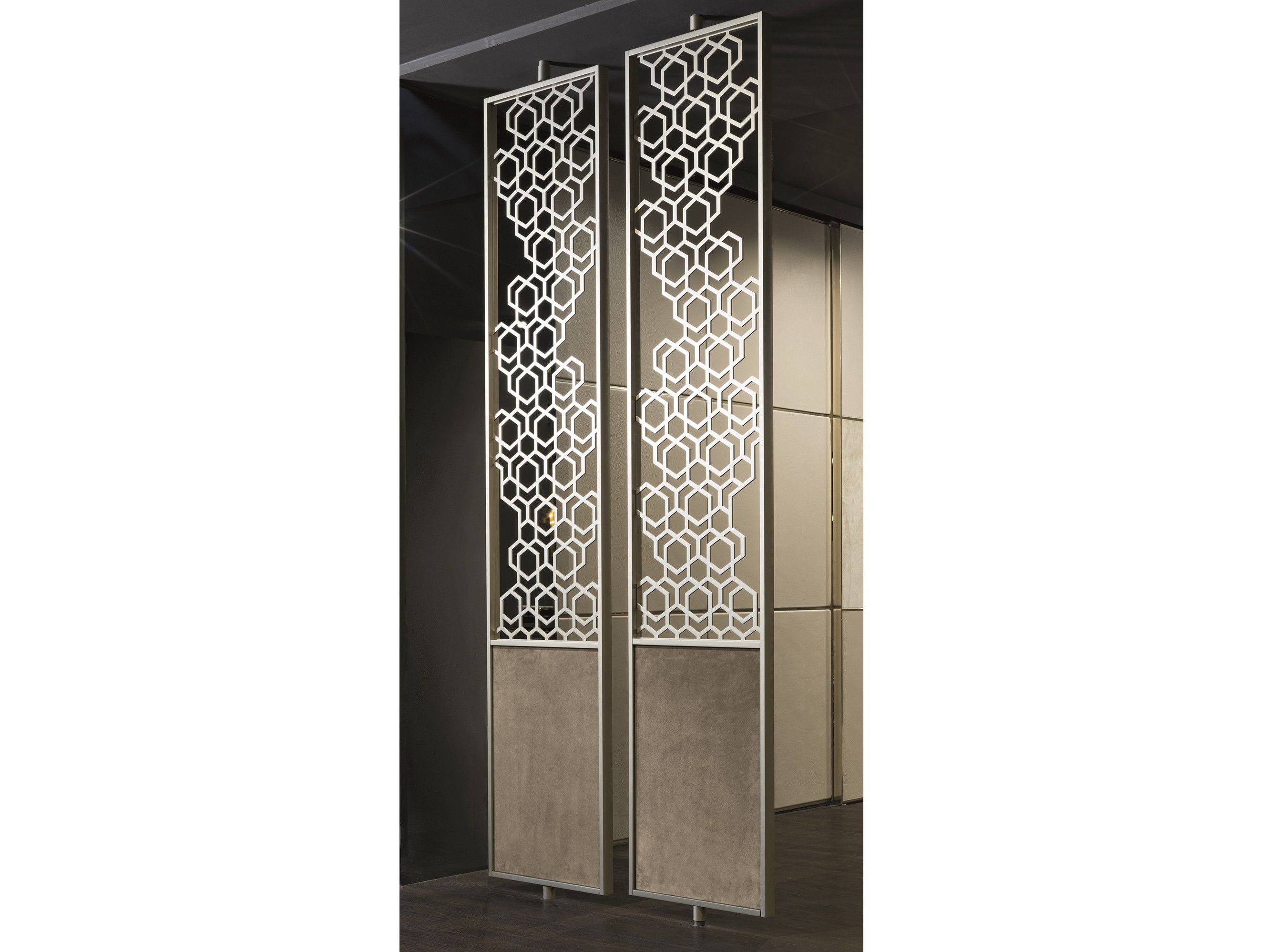 Подгонянная алюминиевая перегородка Longhi Loveluxe 2018-Illusion collection ARCH-00085720 - Вид №2