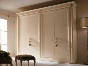 CorteZari Шкаф-купе в классическом стиле с раздвижными дверцами Elegance 500