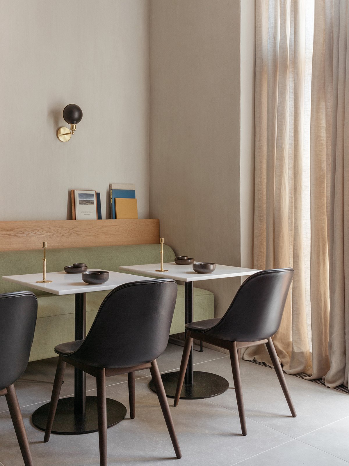 9395002-028705ZZ MENU Боковой обеденный стул Harbour, деревянная основа, обитый Дуб натуральный | Фьорд 751  - Вид №15