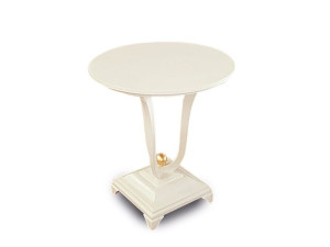 Круглый деревянный журнальный столик