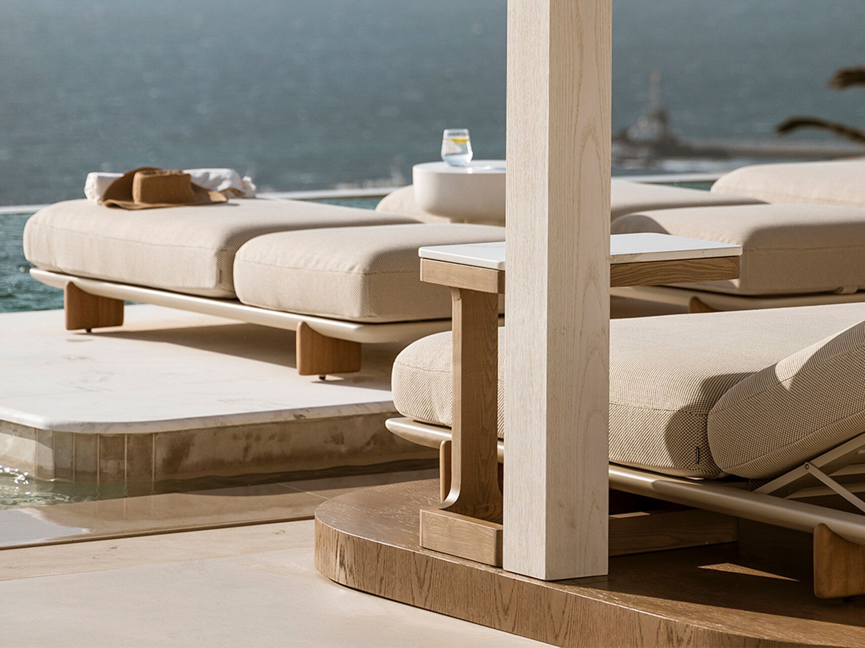 Садовая кровать с откидной спинкой из ткани Vondom Milos ARCH-00074952 - Вид №4