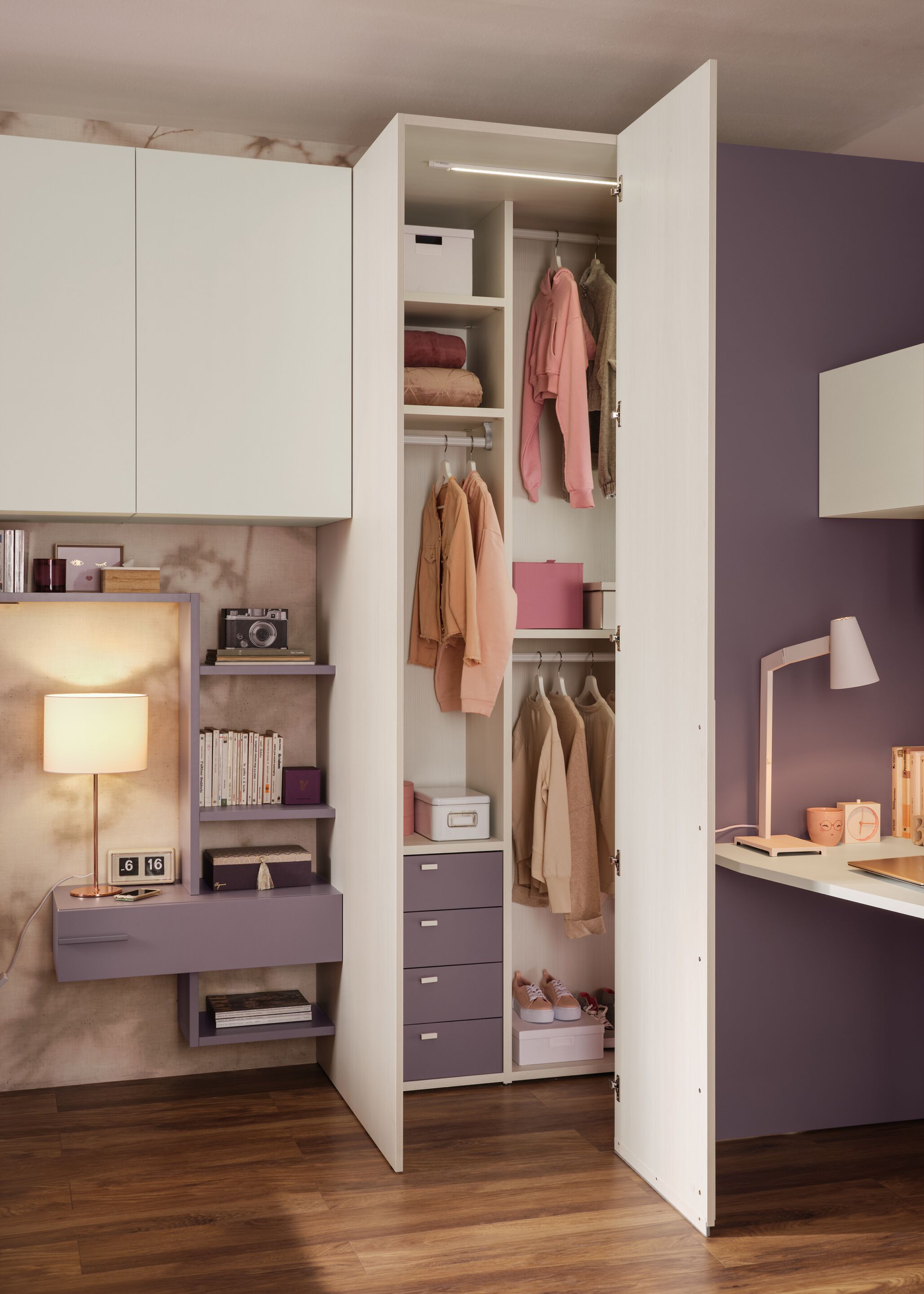 Спальня с гардеробной и мягкой кроватью Moretti Compact YC320 ARCH-00006689 - Вид №5