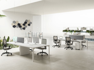 Секционный стол из меламина и листового металла