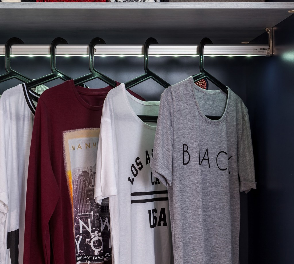 Шкаф распашной двухдверный бежевый Trio CILEK TRIO 00-3832150 Бежевый;серый Santreyd - Вид №2