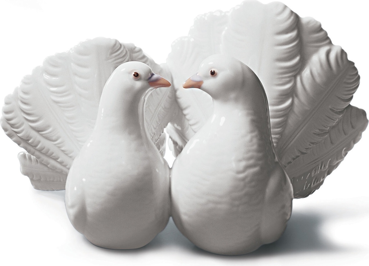 10668951 LLADRO Фигурка Lladro "Пара голубей" 19x12см Фарфор Lladró 