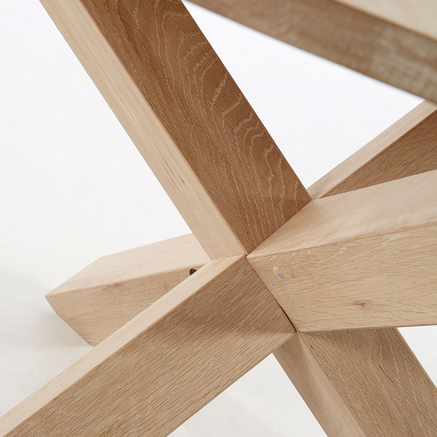 067285 Стол Arendal Ø120 дуб беленый La Forma Lotus - Вид №2