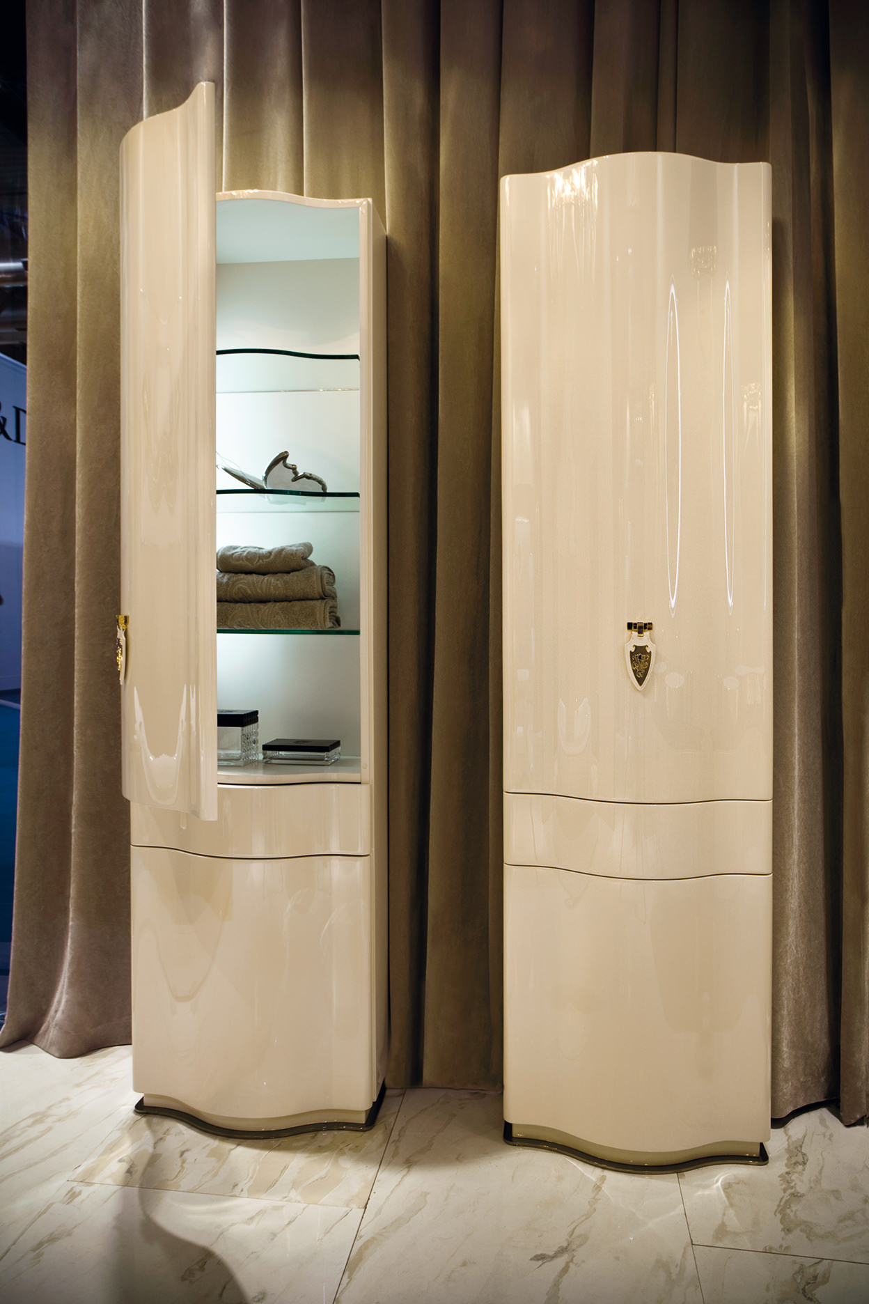 Grimilde Doppia Консольный умывальник с зеркалом Visionnaire  - Вид №7