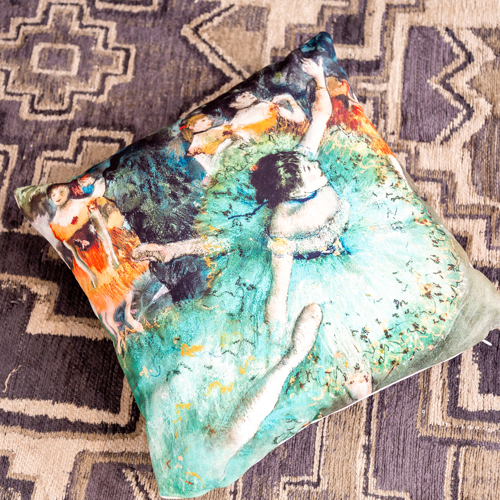 4113118 Арт-подушка «Балерины в зелёном» Object Desire  - Вид №1