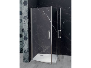 Угловая душевая кабина из хрусталя с распашной дверью