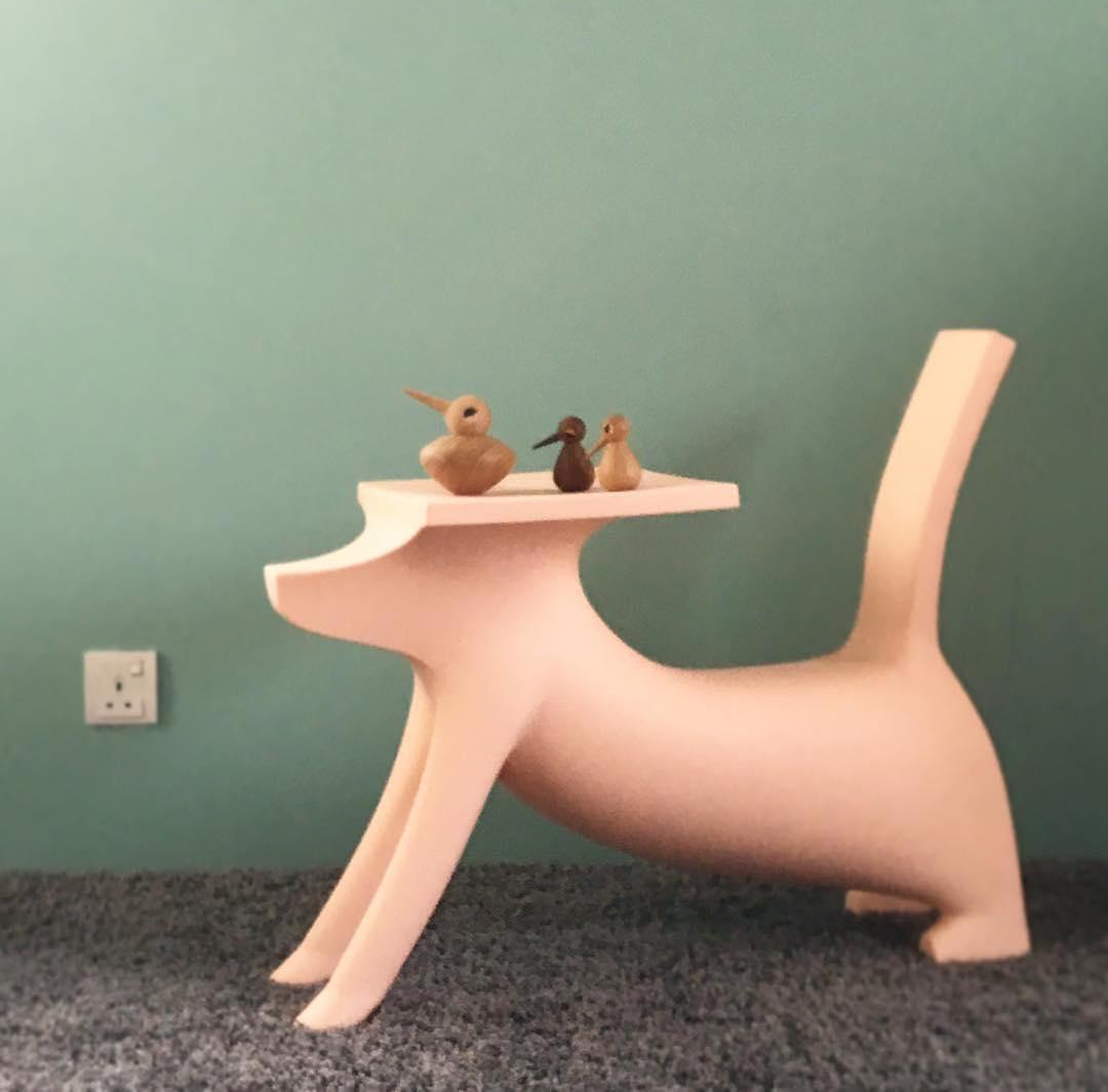 Magis Le Chien Savant MT830 RO Детский стул / детский стол из полиэтилена. Цвет: Розовый  1628 C 