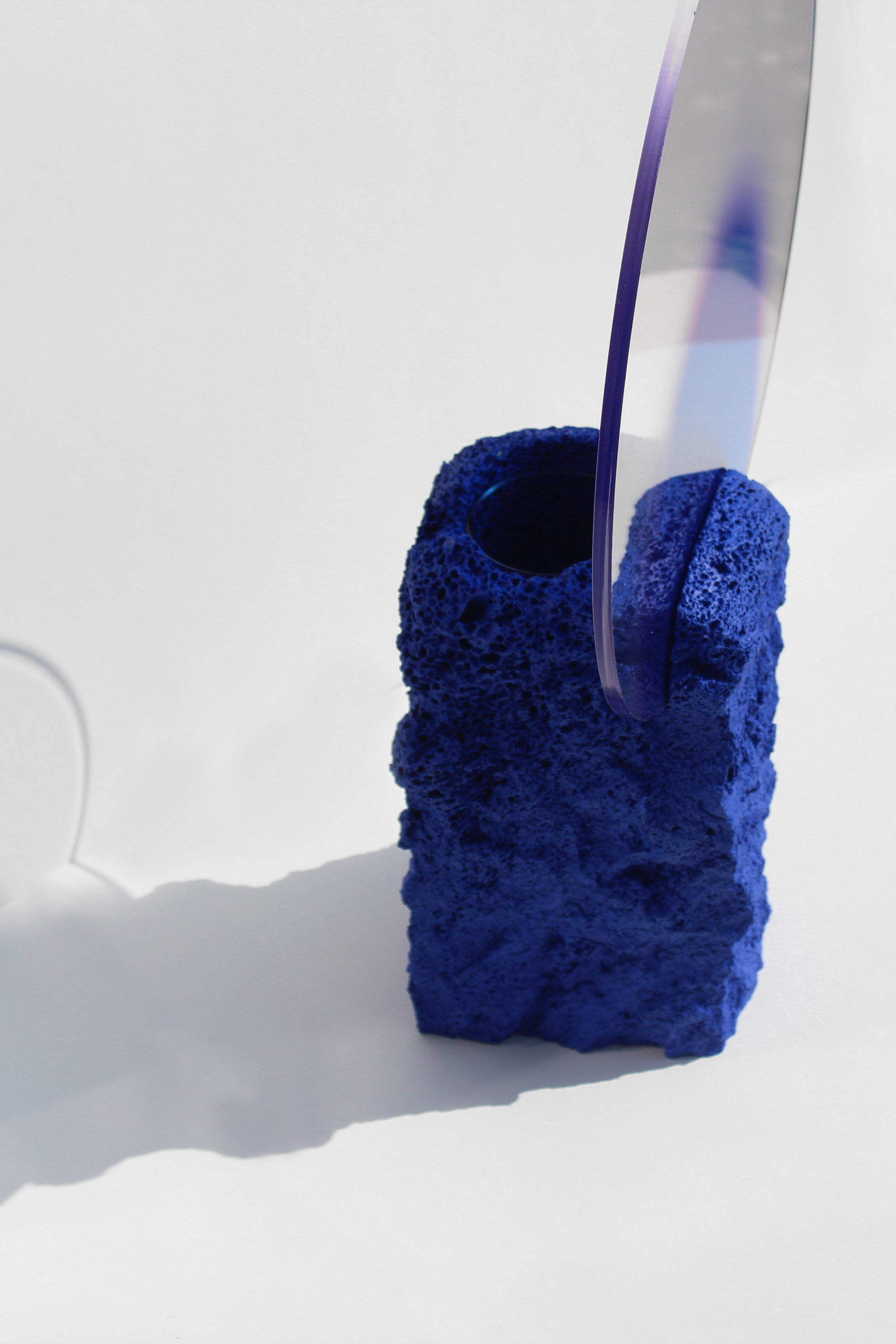 ВАЗа ручной работы из вулканической породы Movimento Gallery Montserrat Piña Benetts ARCH-00040128 - Вид №4