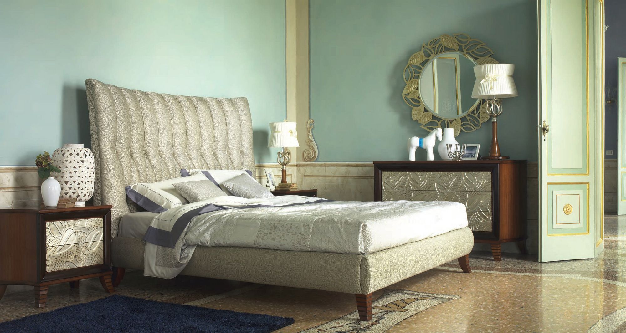 Двуспальная кровать из ткани с мягким изголовьем Cantiero GRAND ÉTOILE ARCH-00038074 - Вид №1