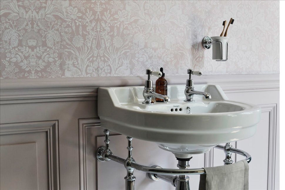 B6 1TH, T24A CHR Напольная раковина стоящая овальная Burlington EDWARDIAN - Вид №2