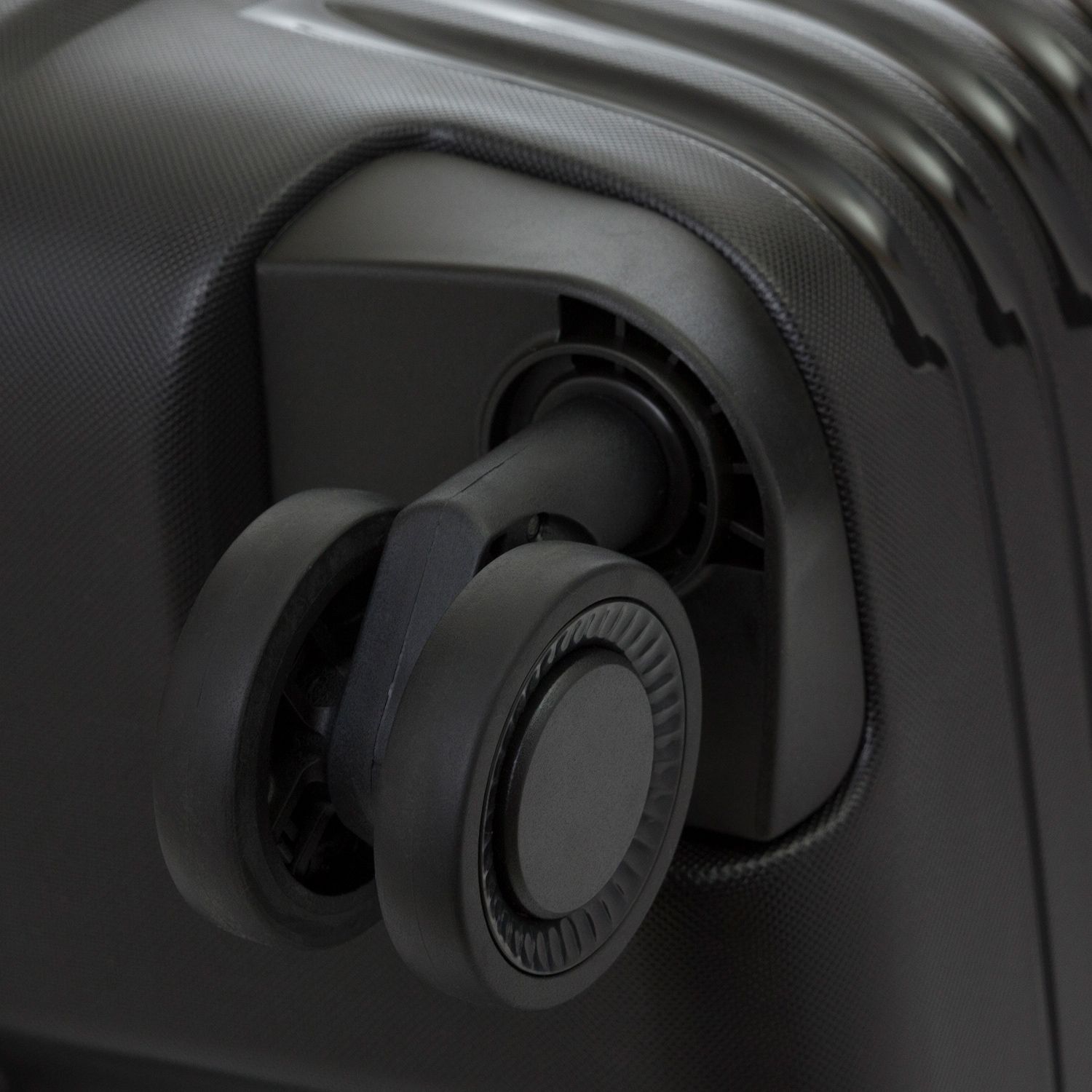 M1221-07-62 Чемодан M1221*62 Spinner M March Stonic  - Вид №4