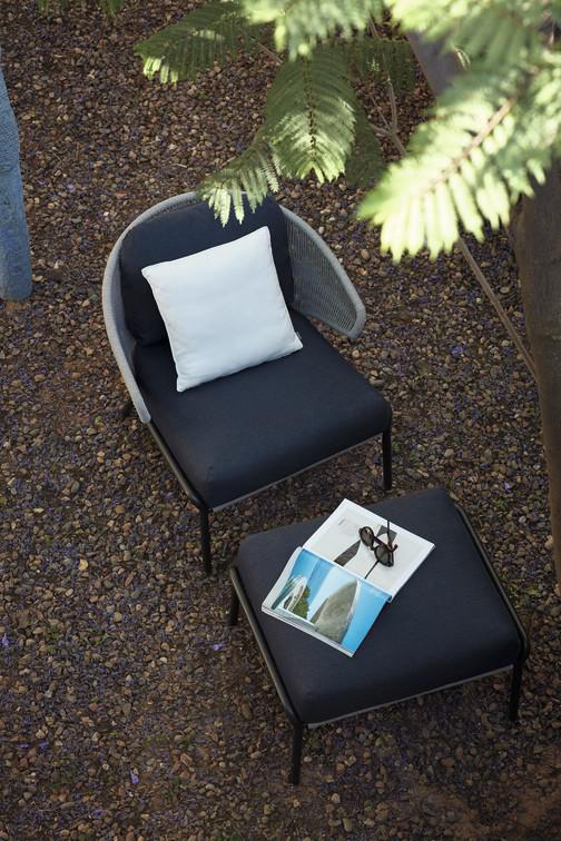 MNST318 Подставка для ног лава бронза Manutti Radius - Вид №7