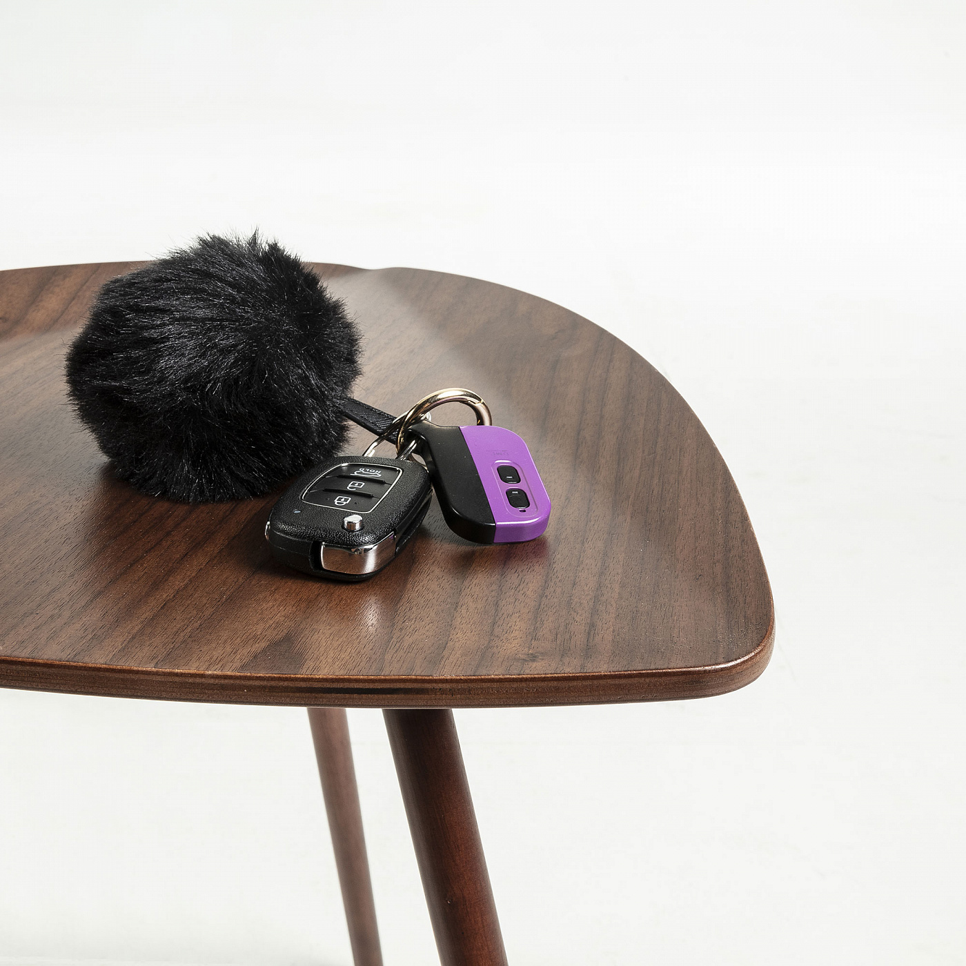 063807 Столик Damaris ореховый шпон La Forma Damasc  - Вид №1