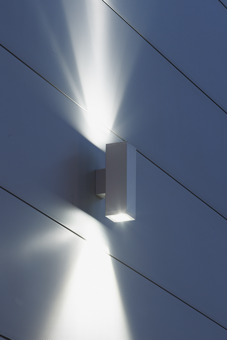 8436368 Подсветка стены Platek TETRA 140 Applique  TETRA 140 Wall lamp - 9 LED 4000K 45°  - Вид №3