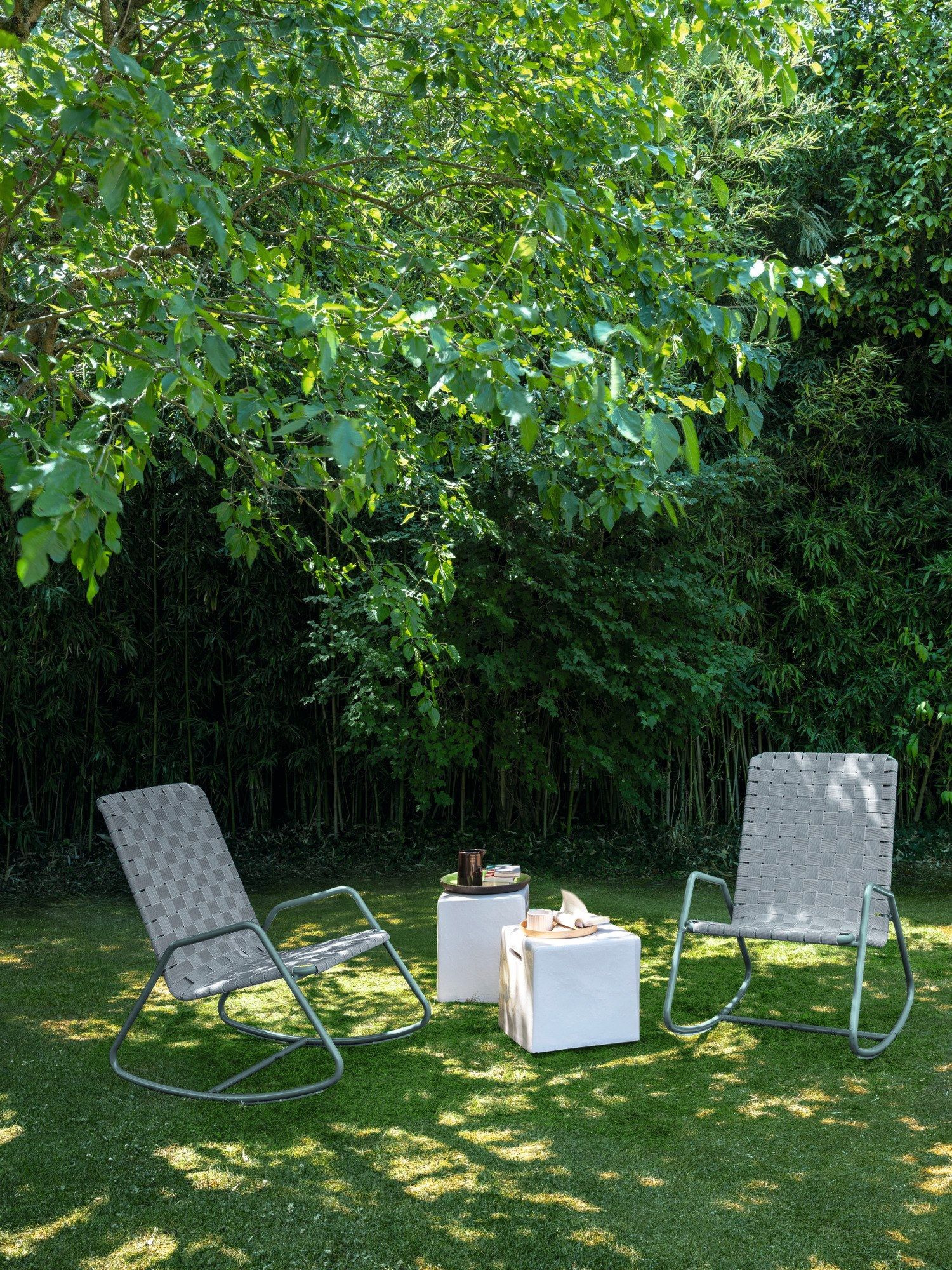 Кресло-качалка с порошковым покрытием из алюминия с подлокотниками Gervasoni Gervasoni Outdoor ARCH-00053592 - Вид №1