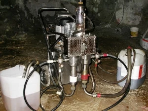 BASF Construction Chemicals Растворитель для очистки инъекционного оборудования Masterroc