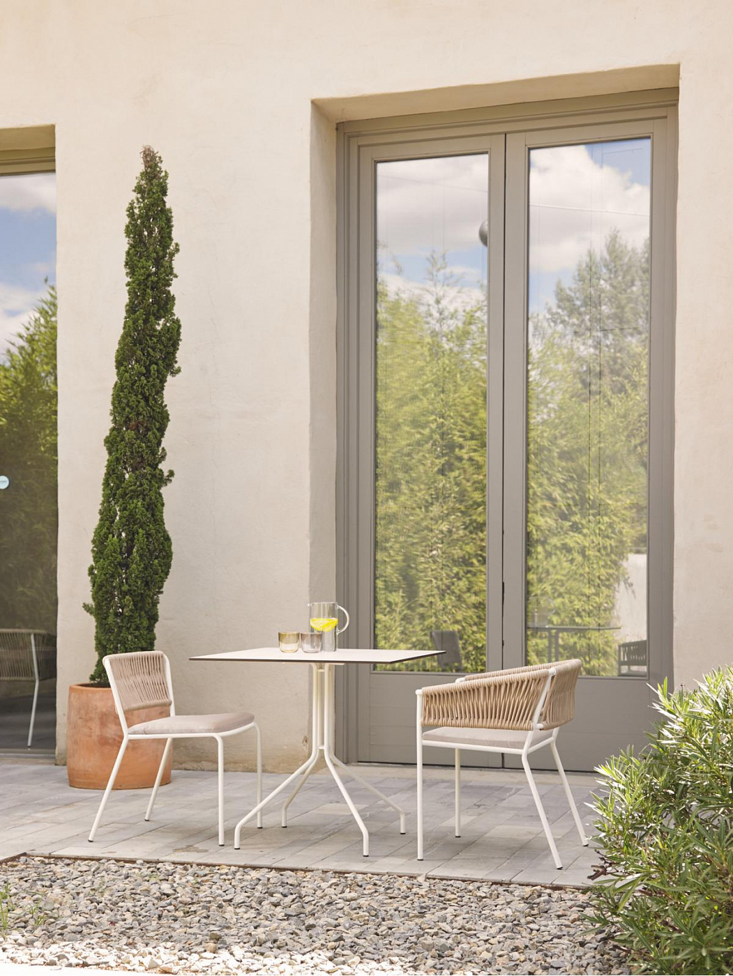 107243 Обеденный стол со столешницей Compact 80 х 80 см Point Weave POINT1920 