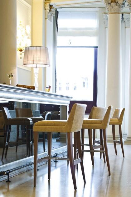 Very Wood Высокий кожаный табурет с подставкой для ног Onda sun-id-1452279 - Вид №6