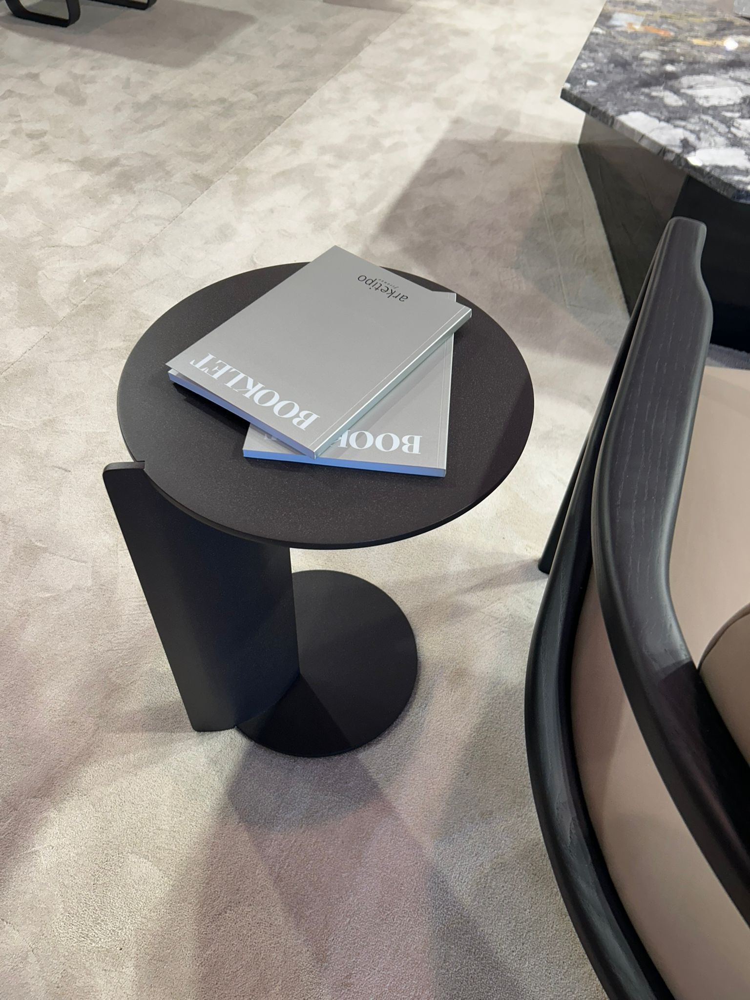 Круглый металлический журнальный столик In Stock Arketipo ARCH-00023009 - Вид №5