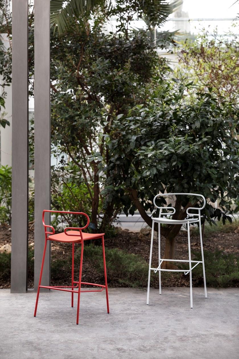 TrabA' Табурет из металла и полиуретана с подставкой для ног Genoa 0049-met-pu - Вид №9