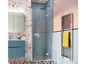 Душевая кабина из закаленного стекла с распашной дверью