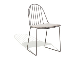 Алюминиевый стул с мягким сиденьем