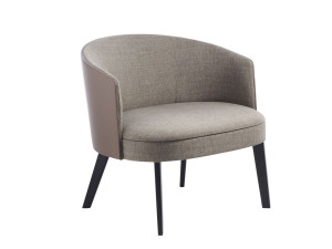 Тканевое кресло с подлокотниками