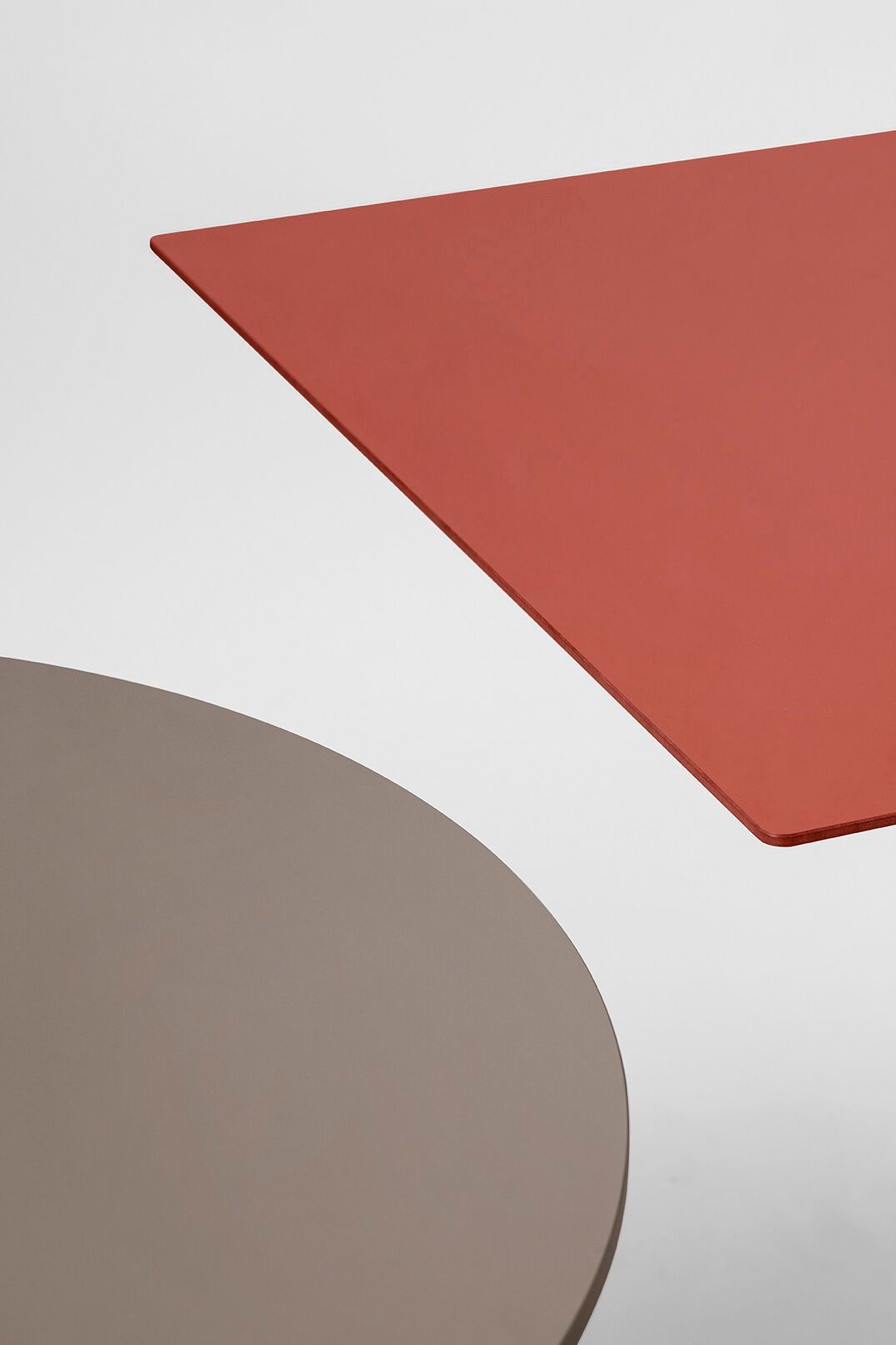 Окрашенный металлический стол для контракта TrabA' ECHO ARCH-00119686 - Вид №10