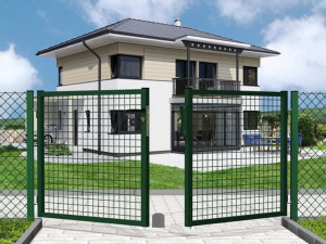 Ворота с замком