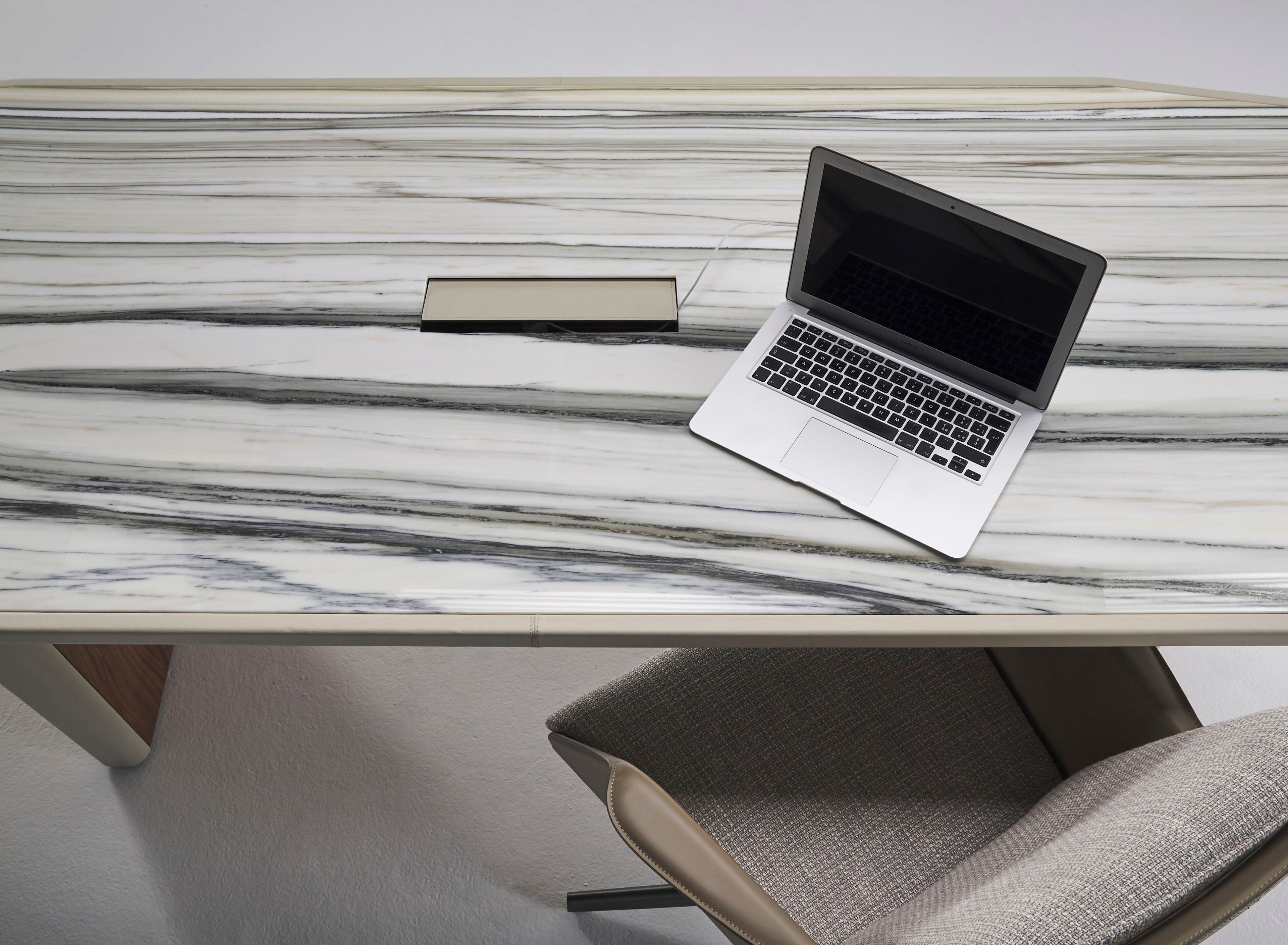 Ткань операционный офисный стул с подлокотниками Casa Covre FLY ARCH-00043549 - Вид №5