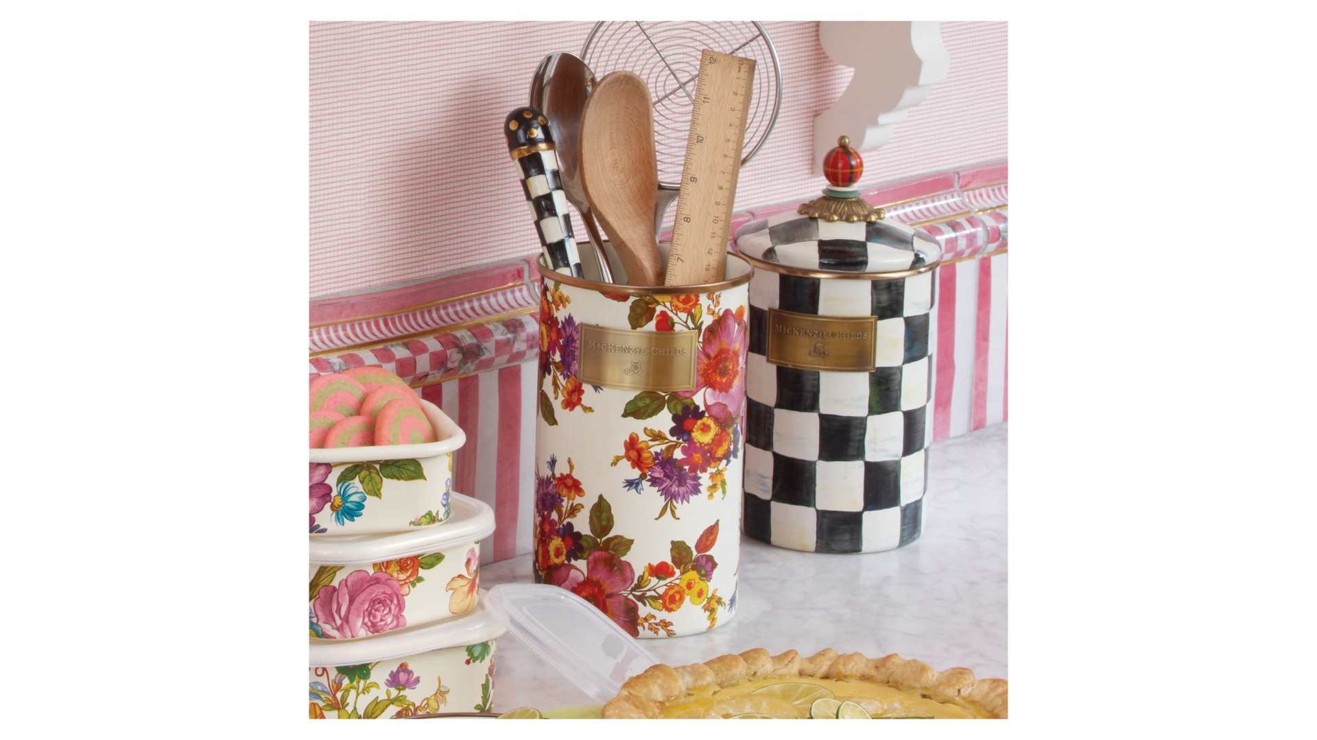 10654418 Mackenzie-Childs Держатель для столовых приборов (белый) Flower Market 13x22 Сталь  - Вид №2