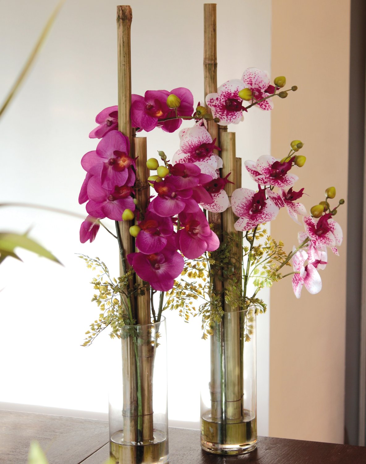 2767 490 a3 Пластиковая орхидея Phalaenopsis & bamboo в стеклянном горшке, 76 см, красно-черная H-andreas  - Вид №3