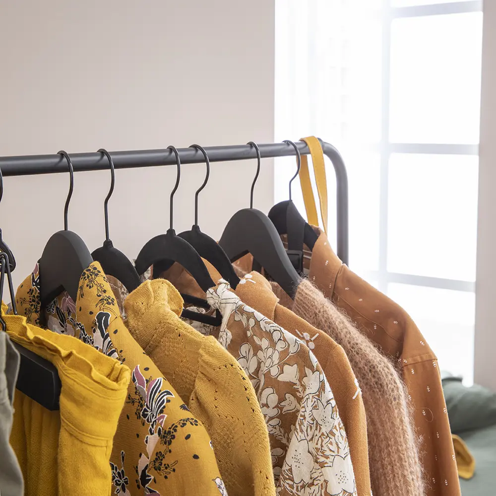 Плечики для одежды KONSENSA 44.5 см дерево цвет черный 4 шт Плечики деревянные STLM-2207099 - Вид №7